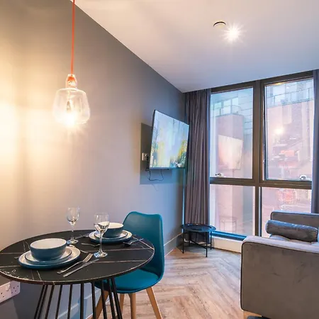 Stylish 2 Bedroom Apartment In Central Manchester Exterior photo