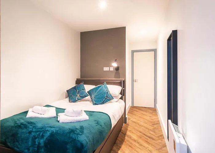 Stylish 2 Bedroom Apartment In Central Manchester