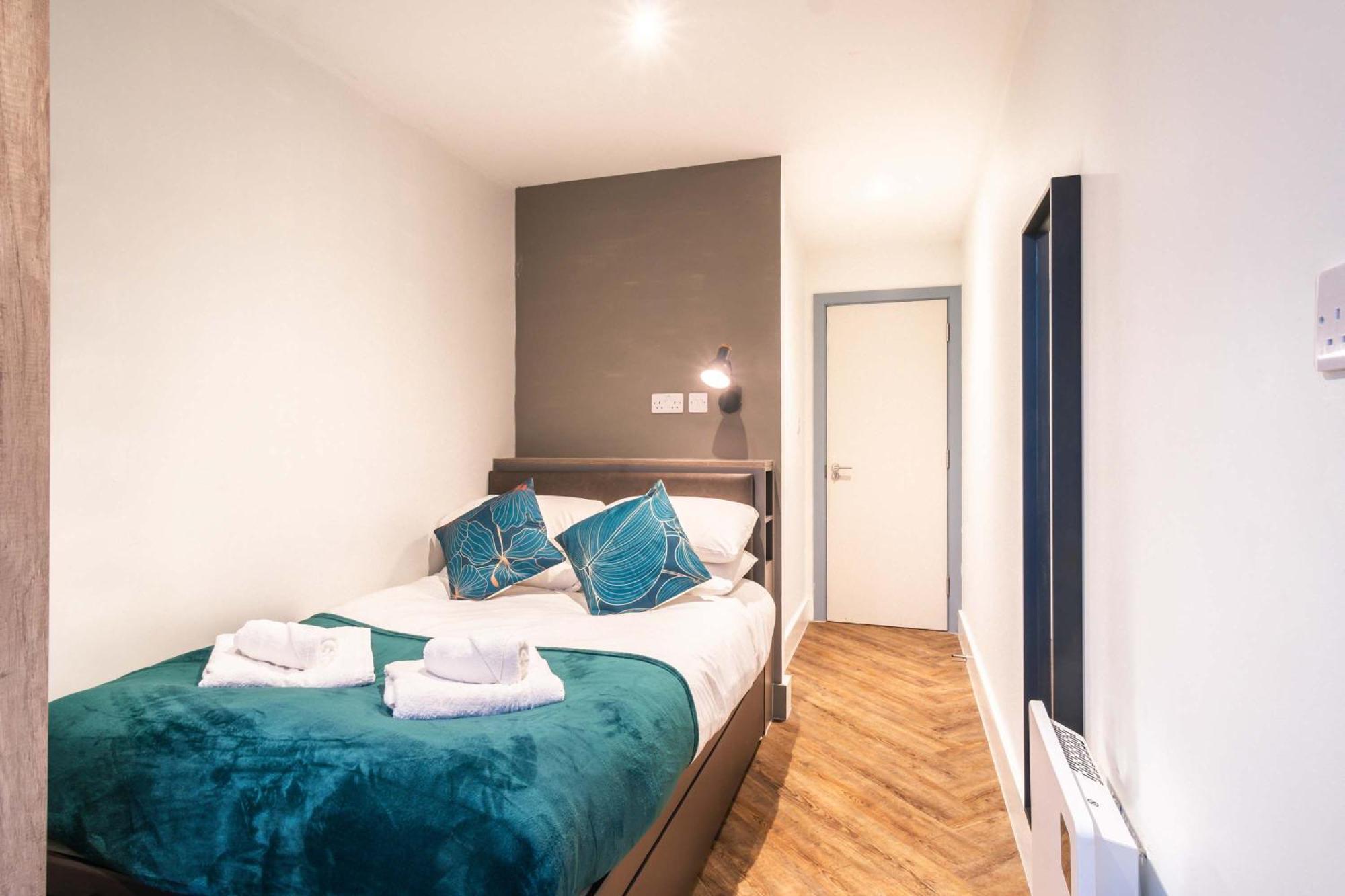 Stylish 2 Bedroom In Apartment